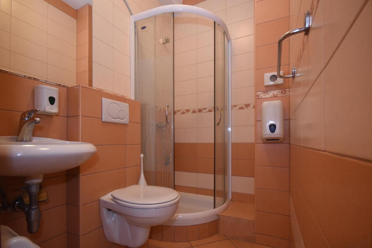 So Rooms City Centre ブドヴァ エクステリア 写真